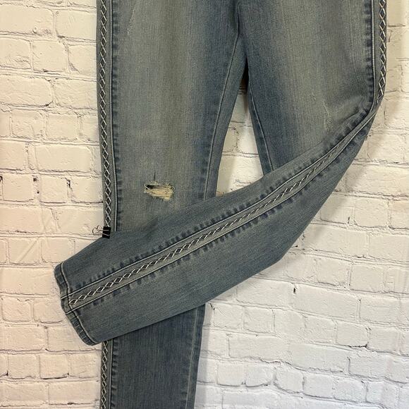 Levi's Mid-Rise Southwest Aztec Embroidered Tuxedo Stripe Skinny Jeans Sz 29 - Picture 3 of 16